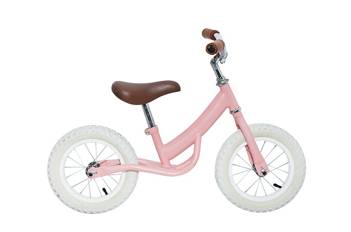 ¿Cuáles son los beneficios de las bicicletas de equilibrio para niños?